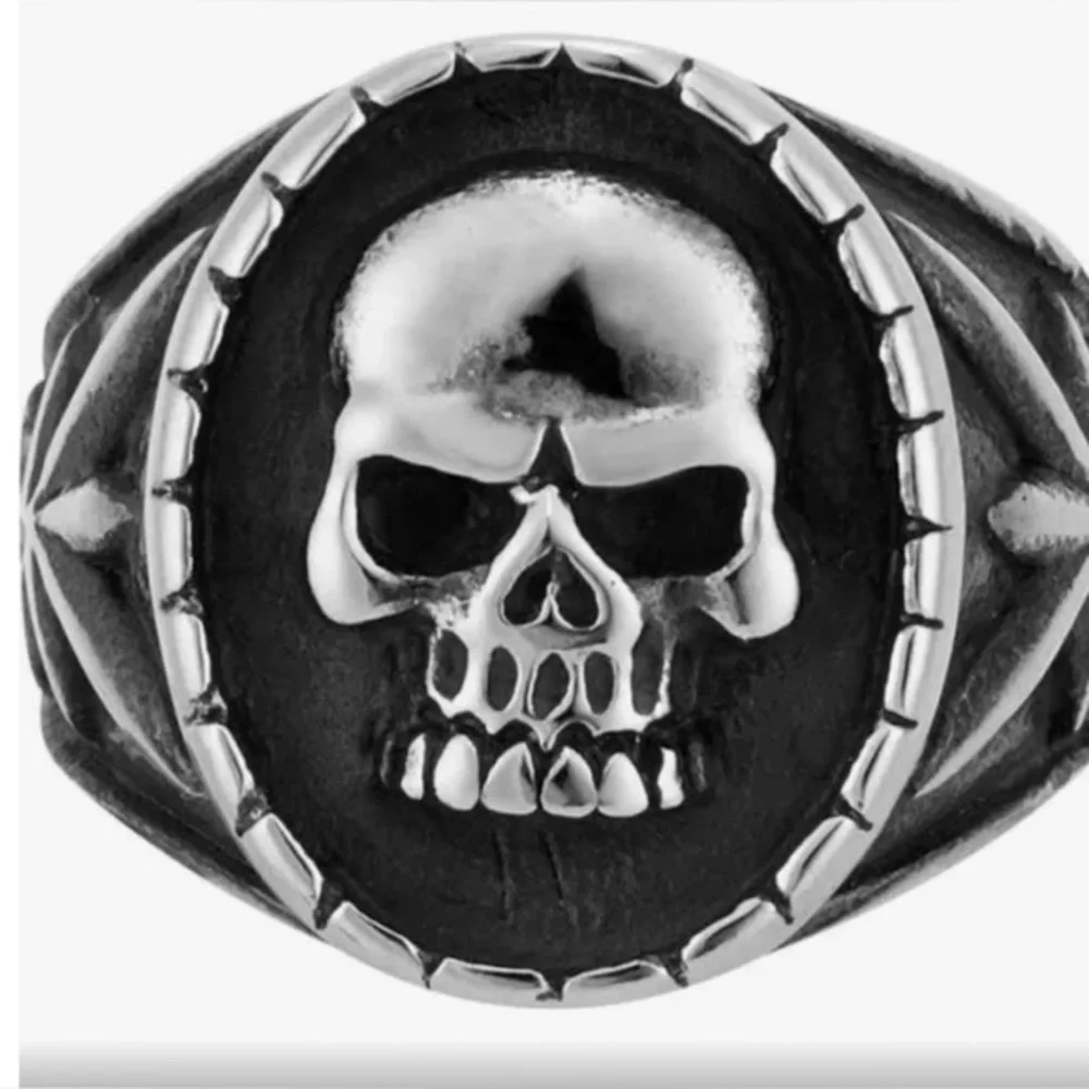 Ed Hardy Men's Skull Head silver‎ gunmetal Statement Ring size 11 NEW in box